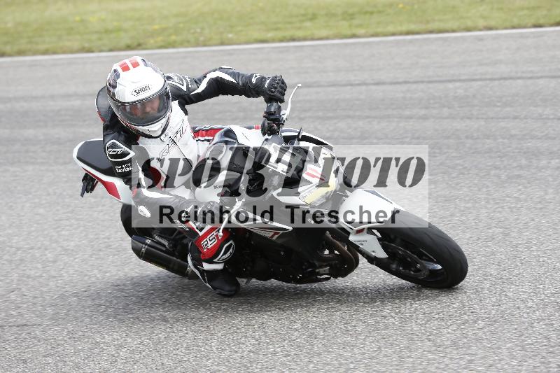 Archiv-2025/22 06.06.2025 DISCOVER the BIKE ADR/Bike 1 gruen/51